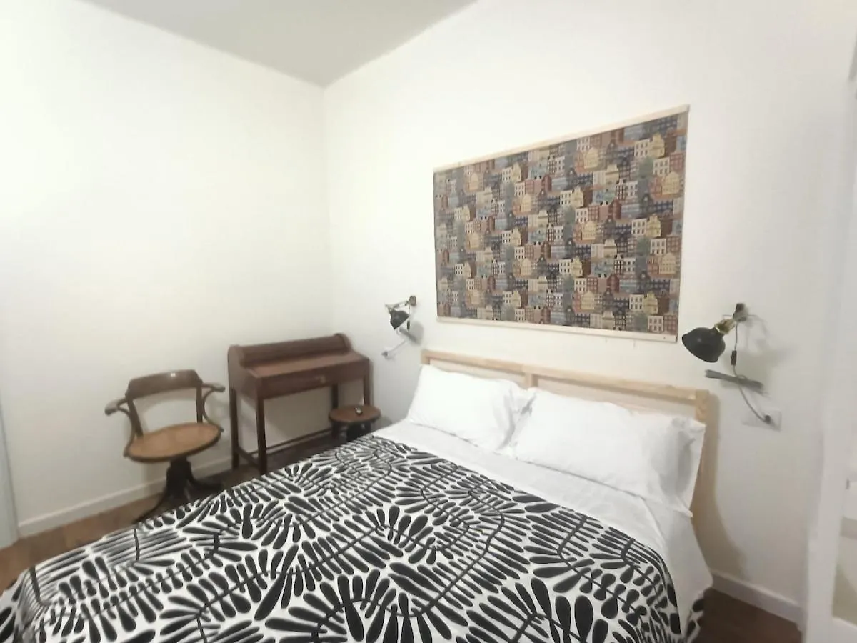 Casa Renata -Charming Loggia Apartment Bologna Italy