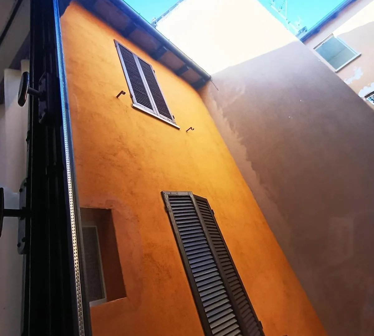 Casa Renata -Charming Loggia Apartment Bologna