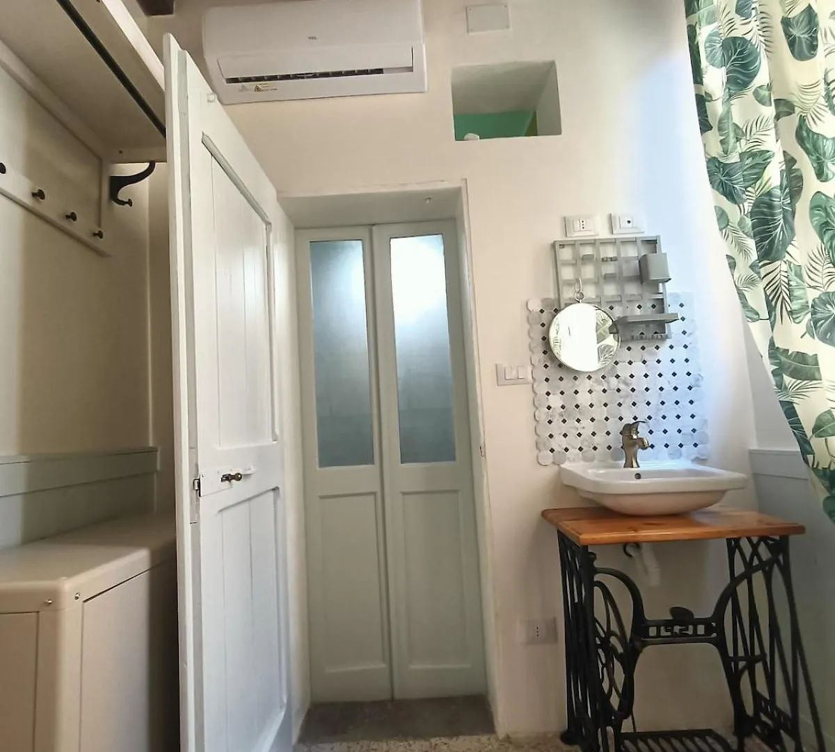 Casa Renata -Charming Loggia Apartment Bologna