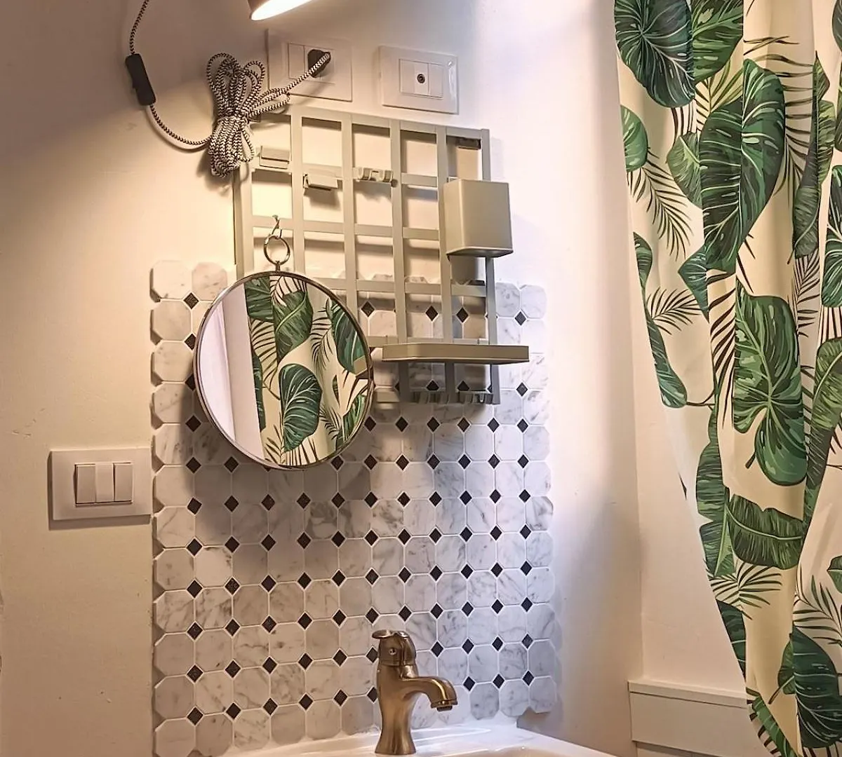 Casa Renata -Charming Loggia Apartment Bologna 0*,
