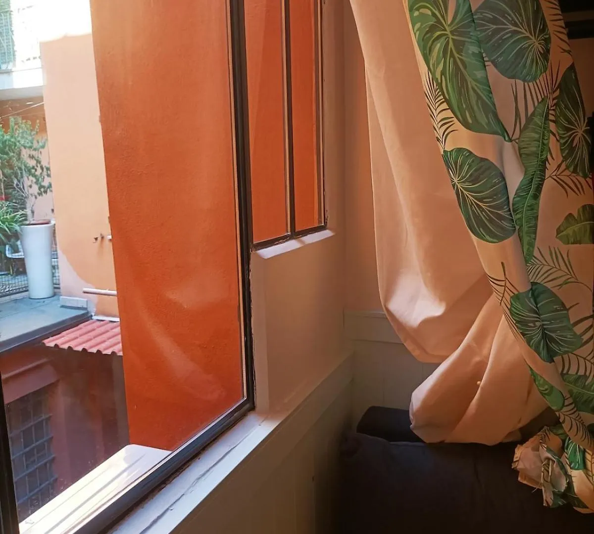 Casa Renata -Charming Loggia Apartment Bologna